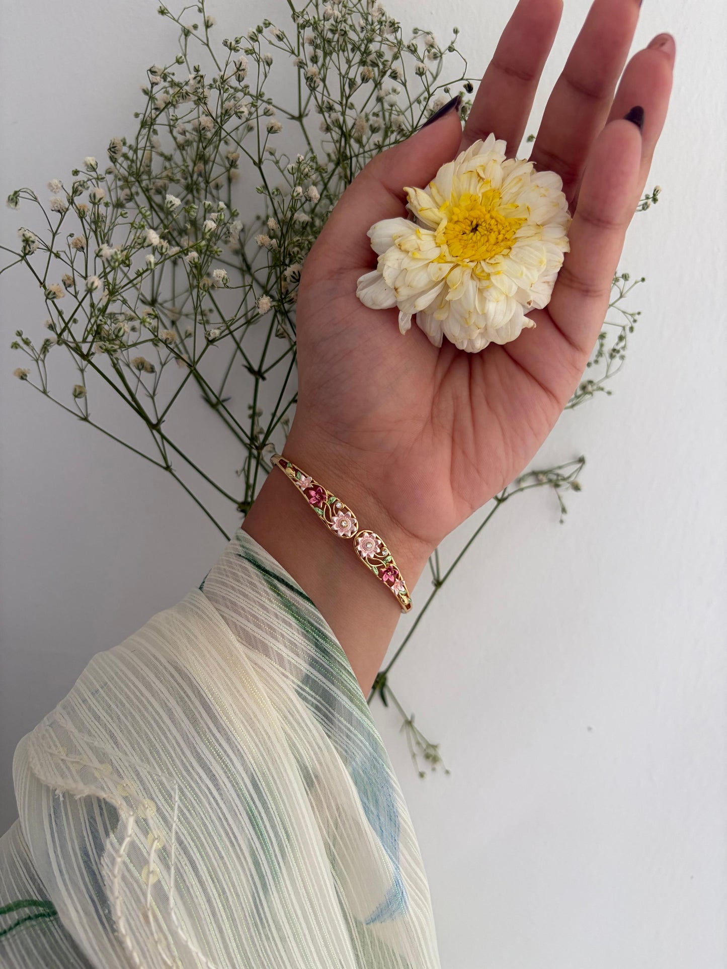Kusha Limited Edition Botanical