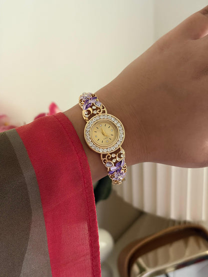 Madhumalti Botanical watch