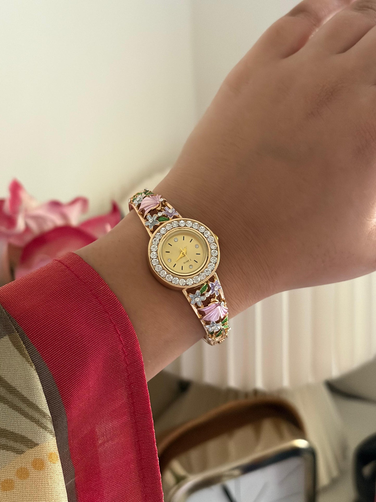 Juhi Botanical Watch