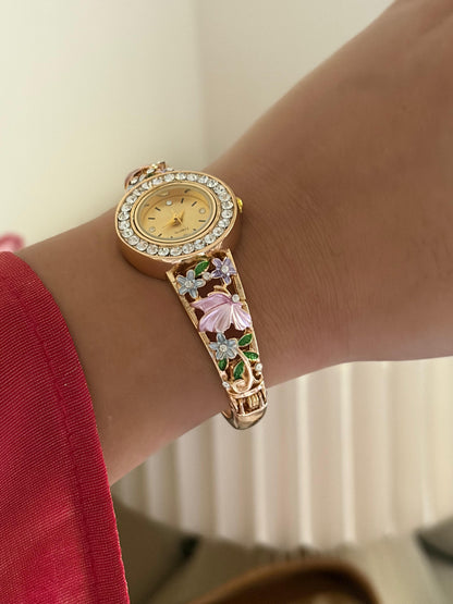 Juhi Botanical Watch